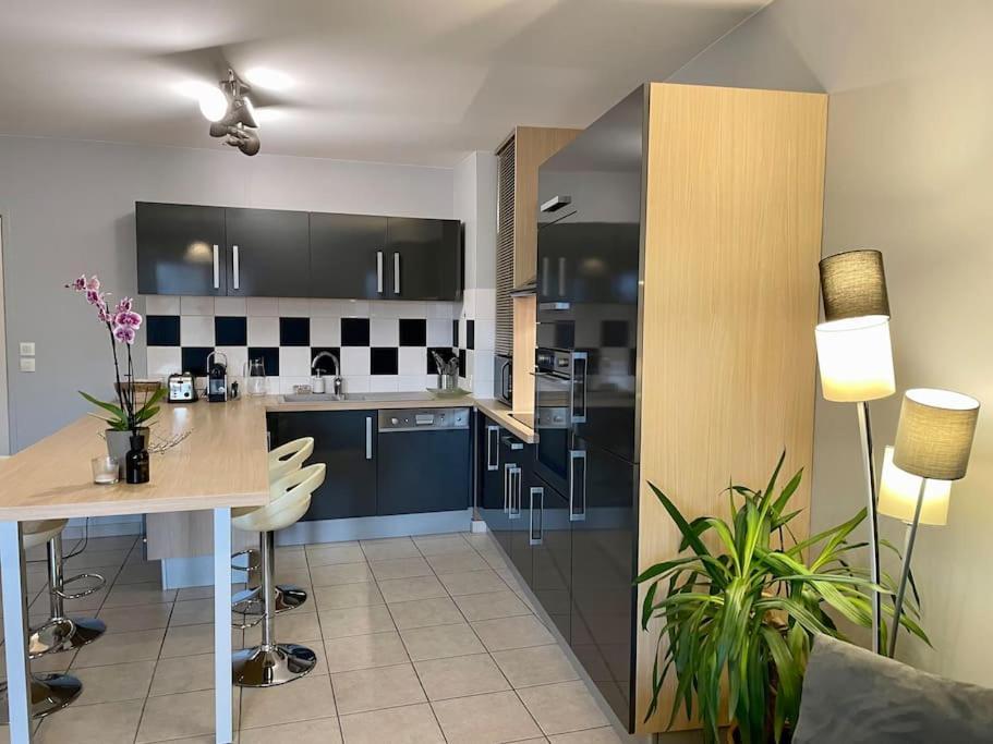 L'Ideal Cosy-Wifi-Netflix Et Garage 维也纳 外观 照片