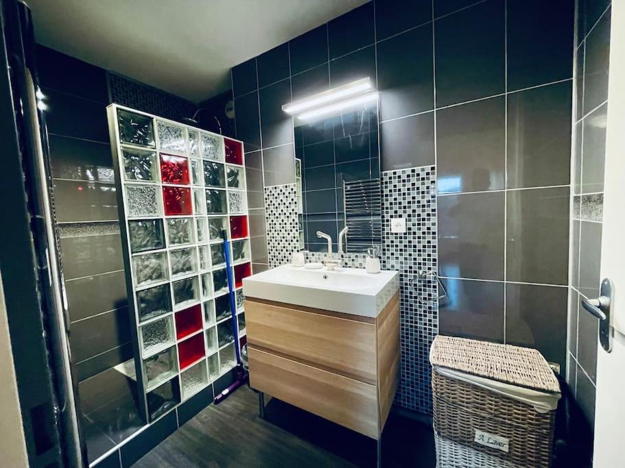 L'Ideal Cosy-Wifi-Netflix Et Garage 维也纳 外观 照片